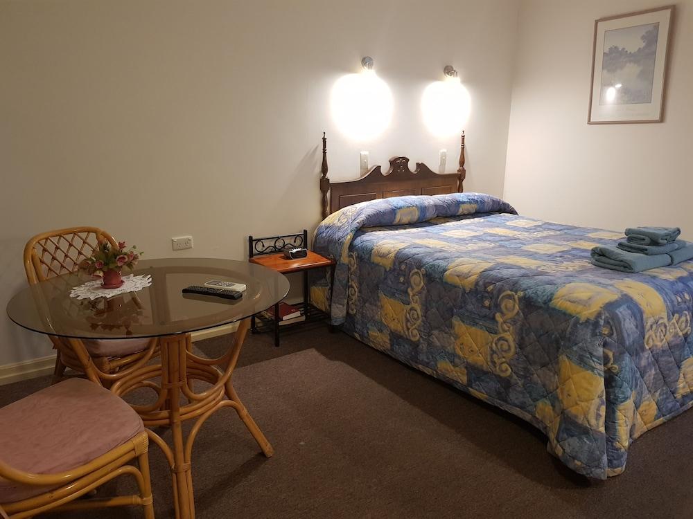 Cobb Inlander Motel Hay Exteriér fotografie